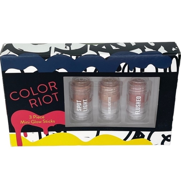 Color Riot 3-Piece Mini Glow Sticks - Picture 2 of 5